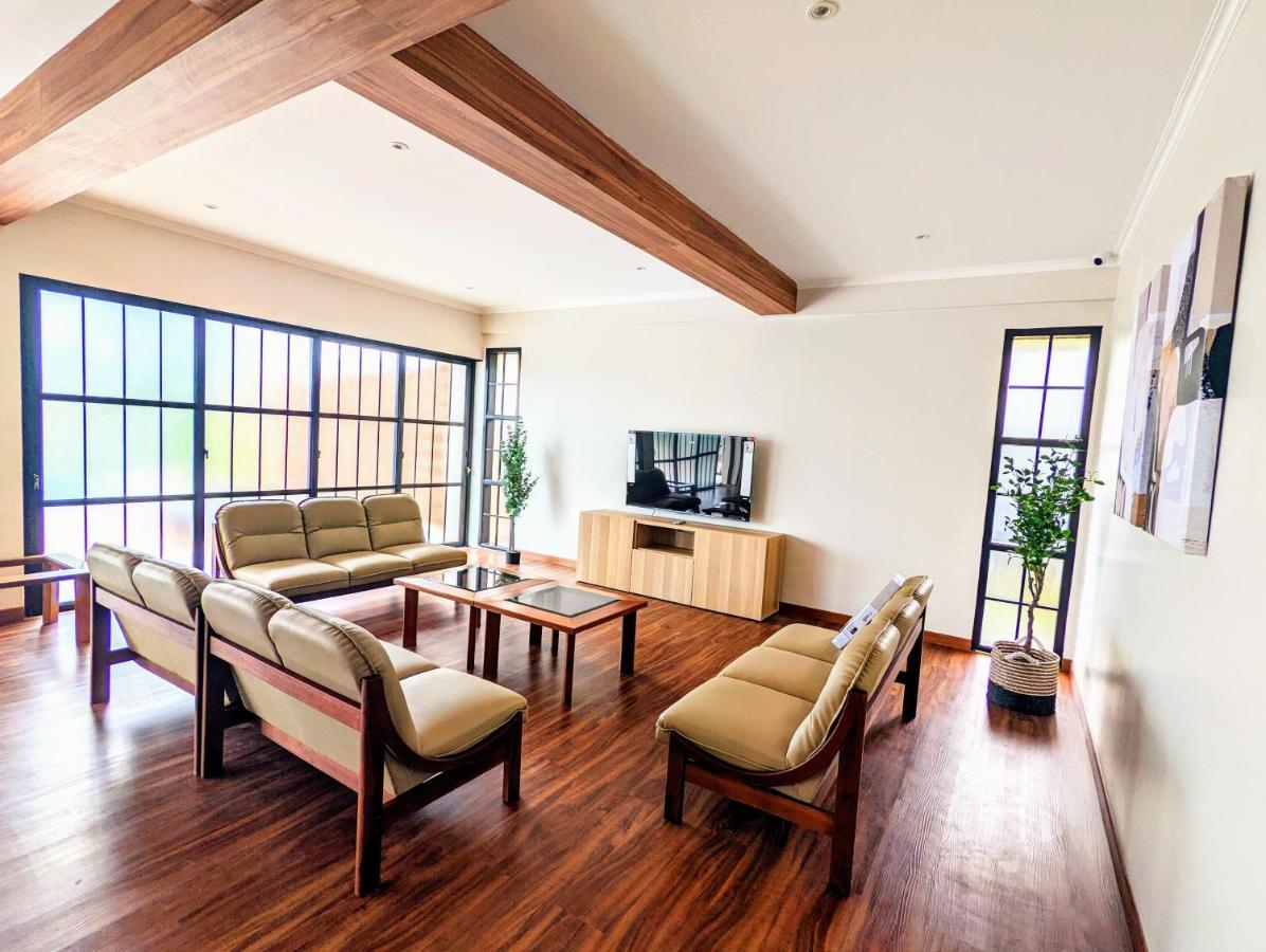 Cottonwood Exclusive Villa @Lembang Asri - Jacuzzi Playground Netflix Billyard Zewnętrze zdjęcie