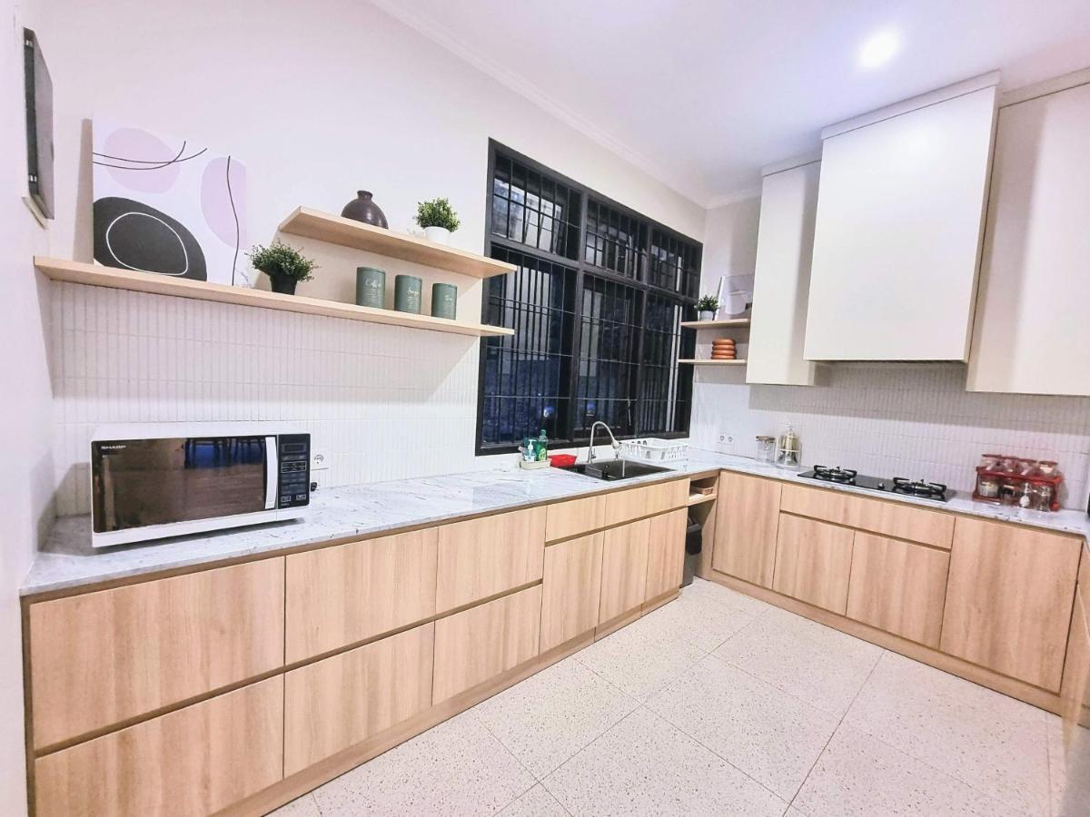 Cottonwood Exclusive Villa @Lembang Asri - Jacuzzi Playground Netflix Billyard Zewnętrze zdjęcie